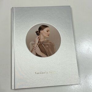 Hardcover Van Cleef & Arpels catalog